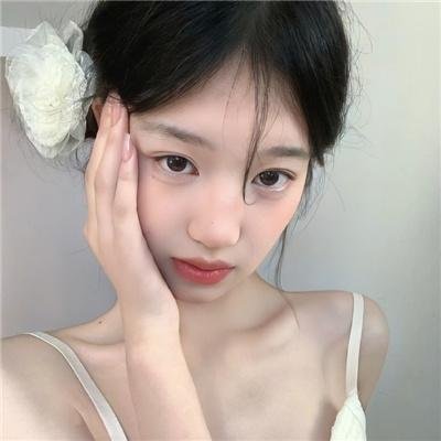 百劫红颜不了情